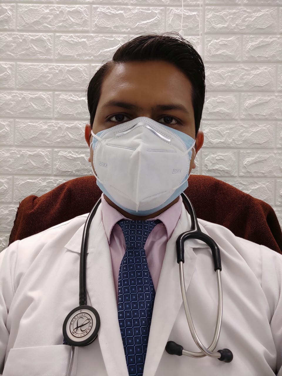 Dr. Debabrata Sarkar – General Physician & Diabetologist Dr. Debabrata Sarkar - General Physician & Diabetologist